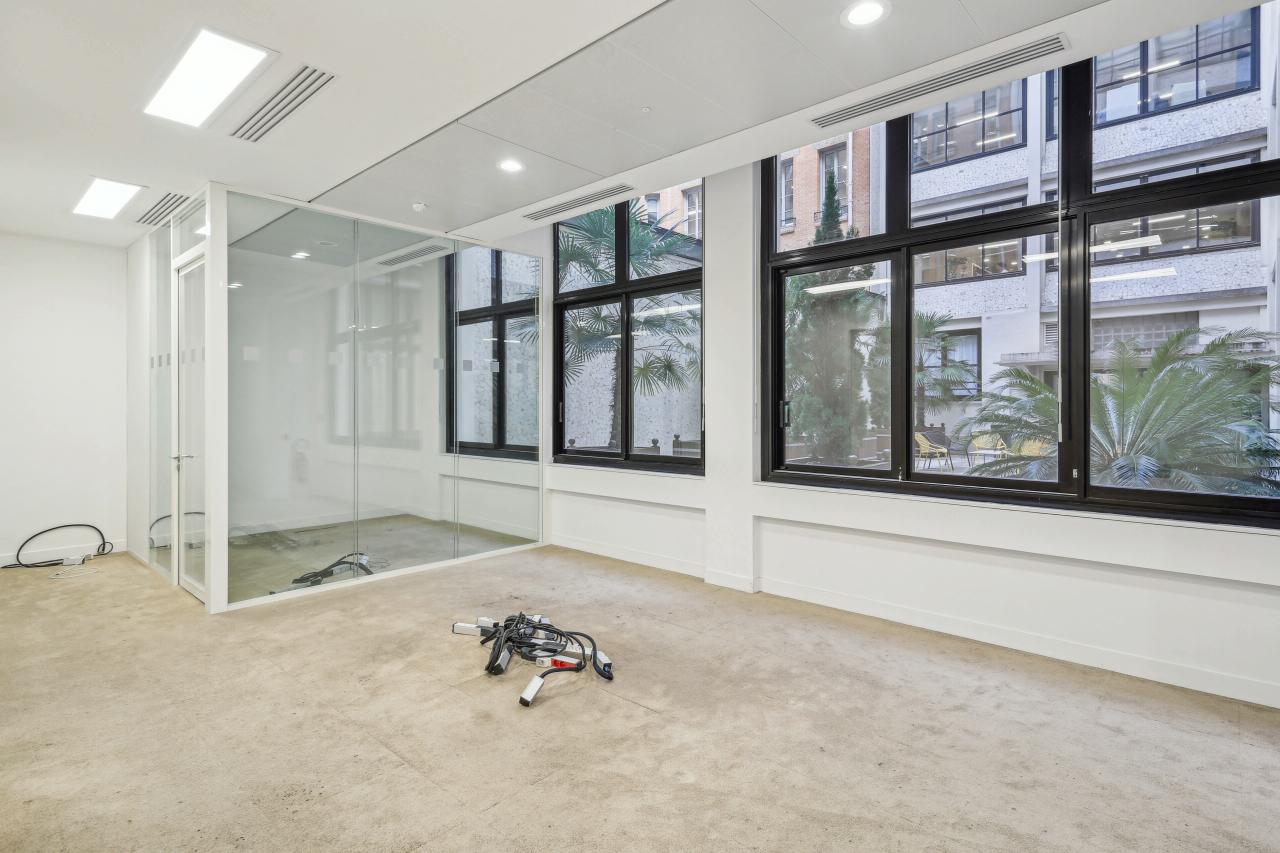 Bureau Paris 1772m² Location bureau Paris OLBUR2423051 6